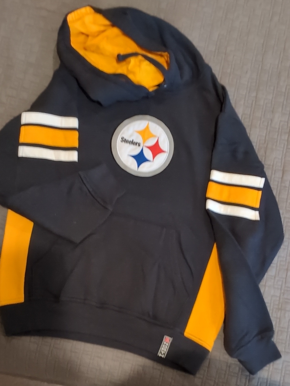 NFL Pittsburgh Steelers Black and Yellow Women's Hoodie Medium